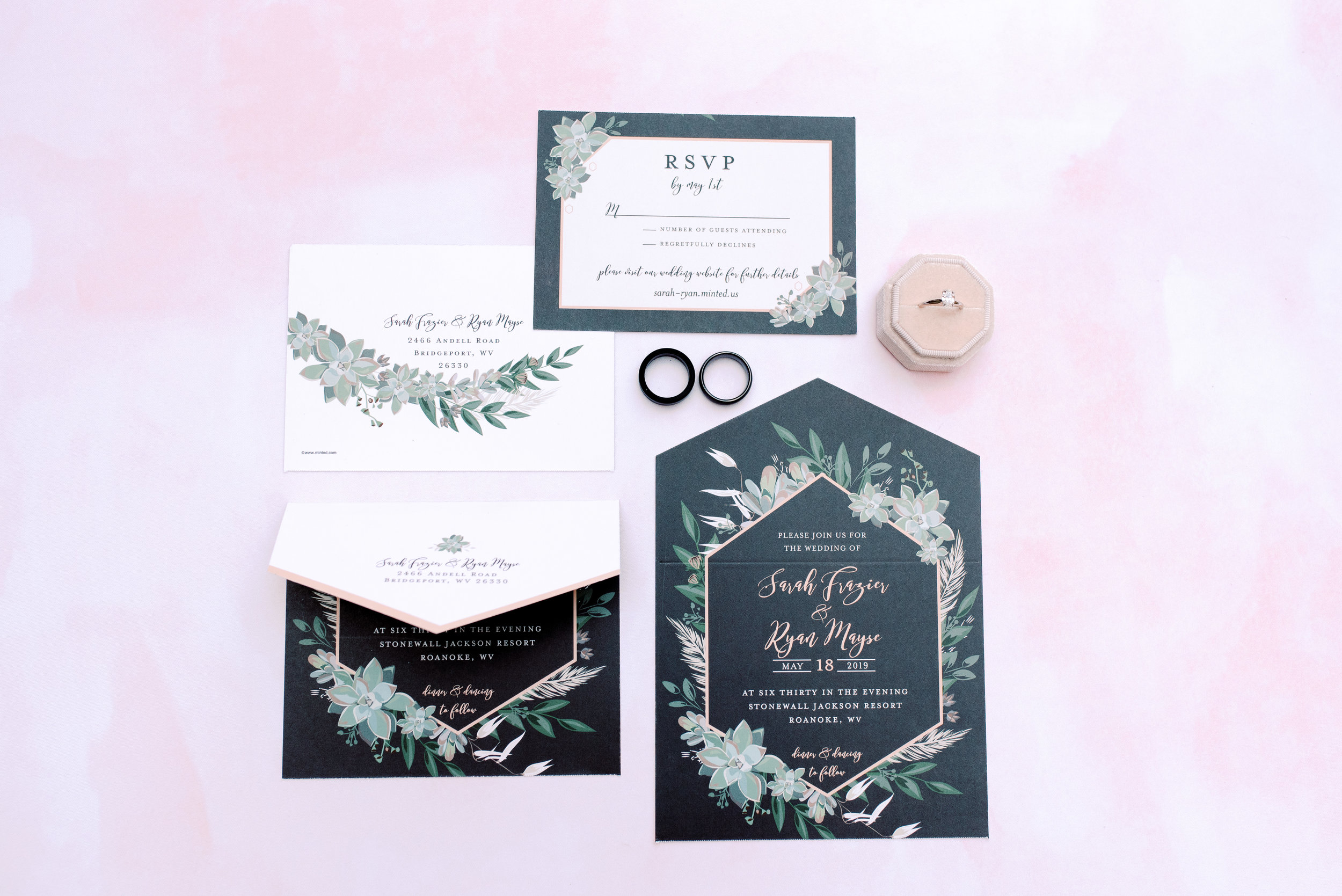lexington-wedding-photographer-invitations